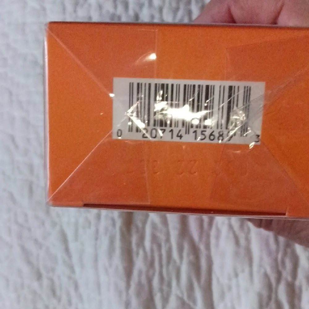 Clinique Happy Perfume Spray - 3.4 Fl Oz New, Unopened - Picture 3 of 3